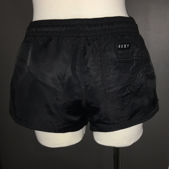 Roxy boardshorts - Picture 8 of 8